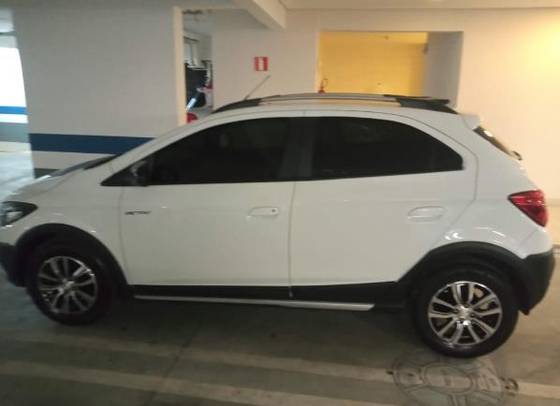 CHEVROLET ONIX 1.4 MPFI ACTIV 8V FLEX 4P MANUAL